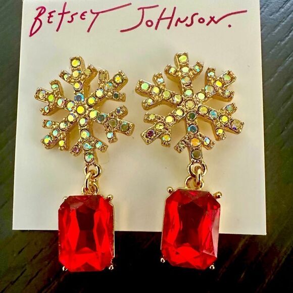 Betsey Johnson Christmas, snowflake drop earrings. - Picture 1 of 4